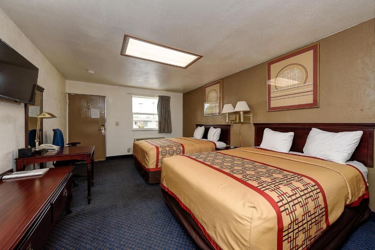 Guest Inn Rogers Buitenkant foto