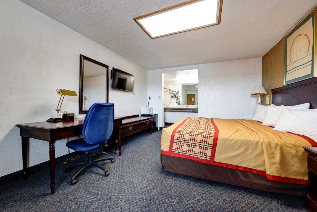 Guest Inn Rogers Buitenkant foto
