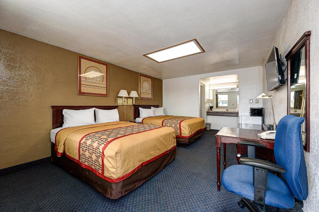 Guest Inn Rogers Buitenkant foto