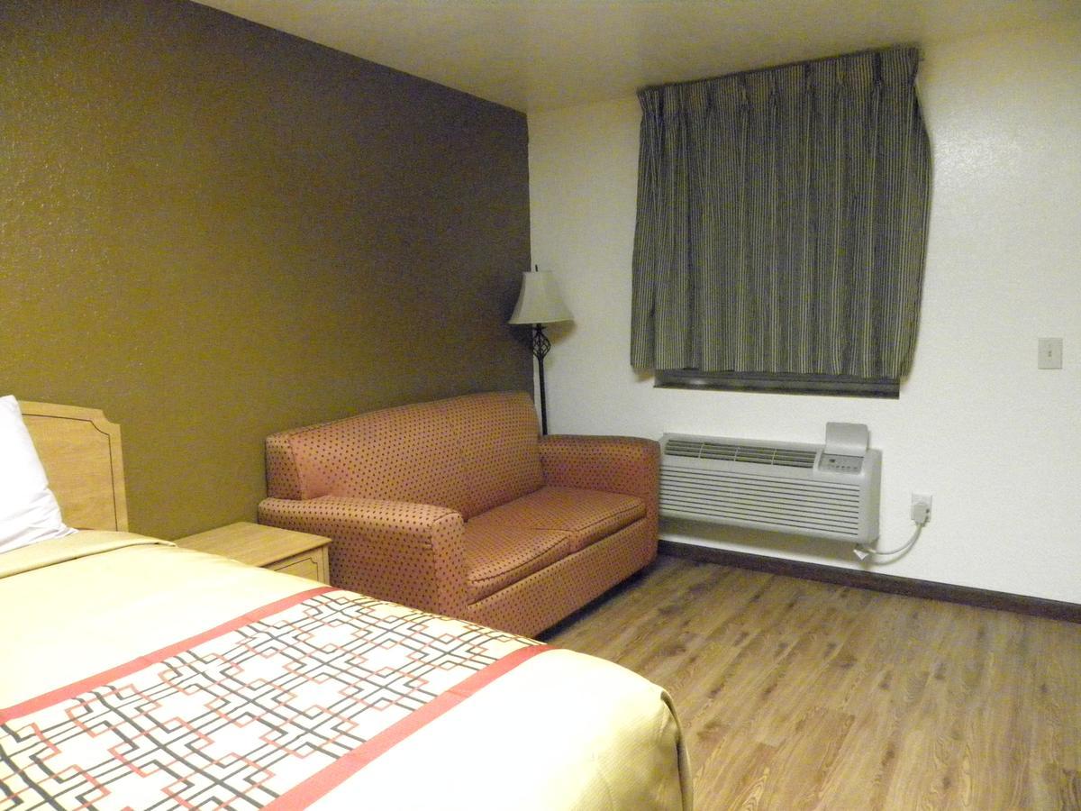 Guest Inn Rogers Buitenkant foto