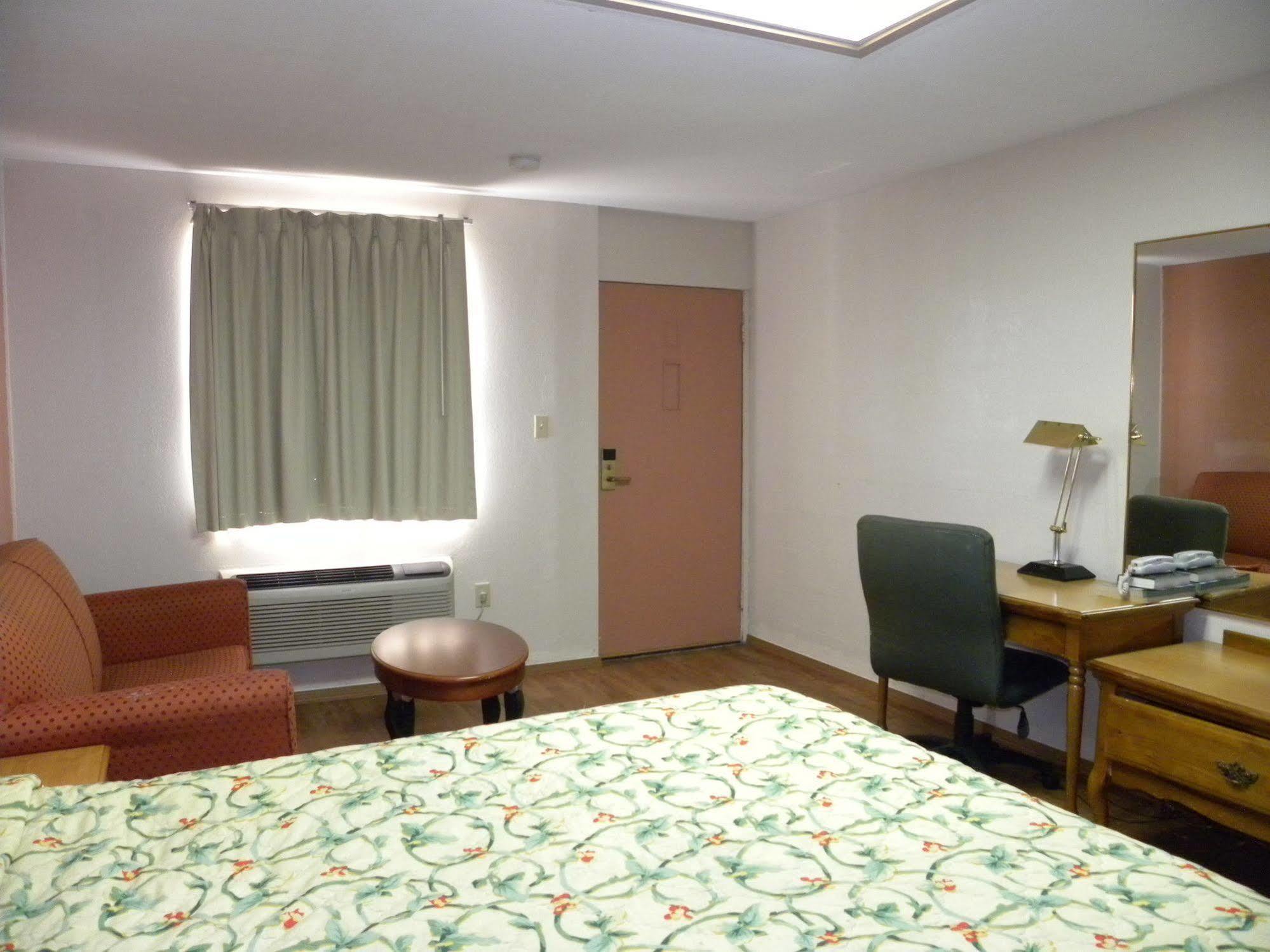 Guest Inn Rogers Buitenkant foto