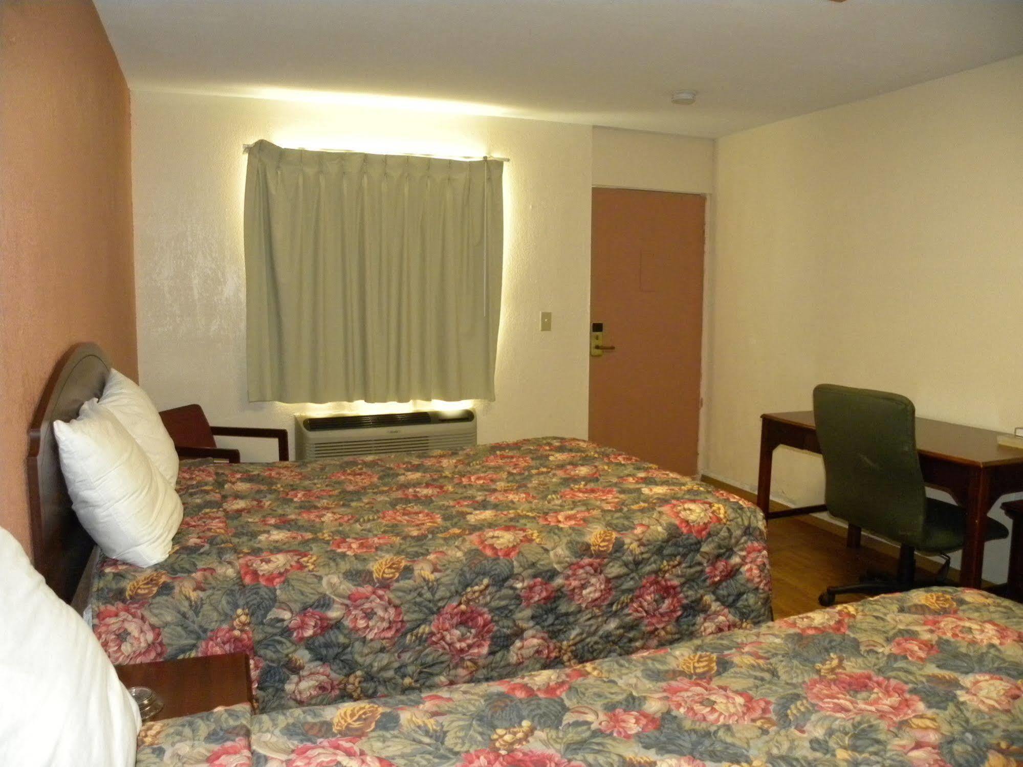 Guest Inn Rogers Buitenkant foto
