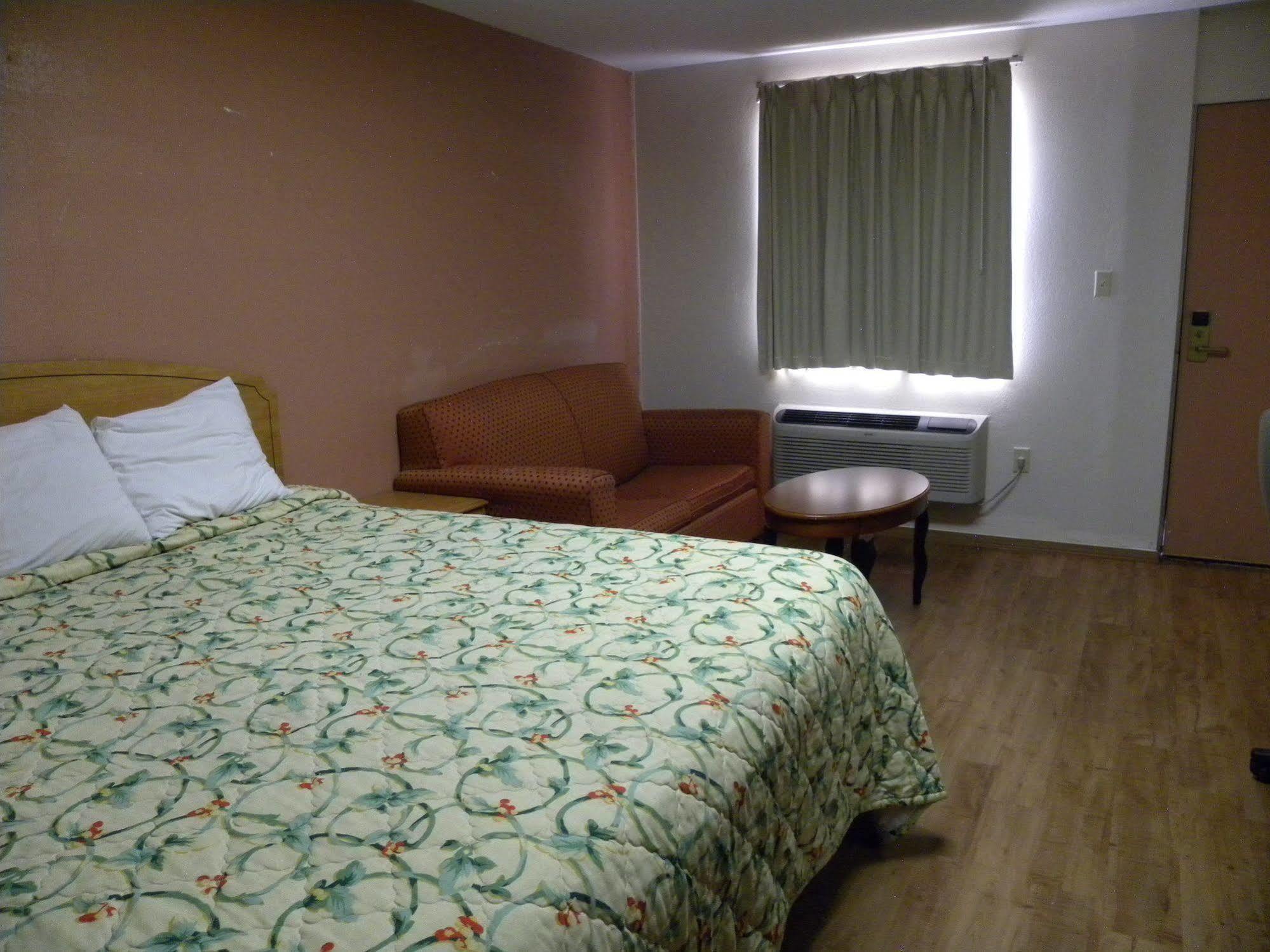 Guest Inn Rogers Buitenkant foto
